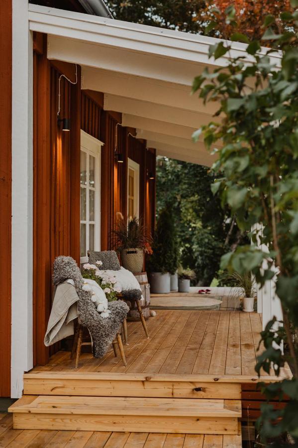 Lugnet Bed And Breakfast Faker Экстерьер фото